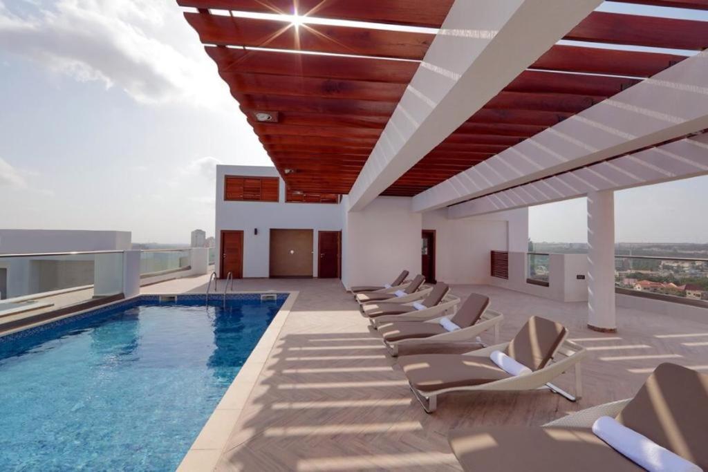 The Gallery Luxury Suites Cpg East Legon Exterior photo