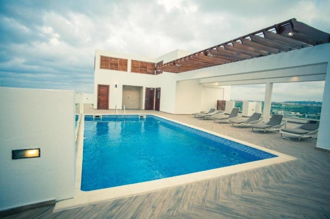 The Gallery Luxury Suites Cpg East Legon Exterior photo