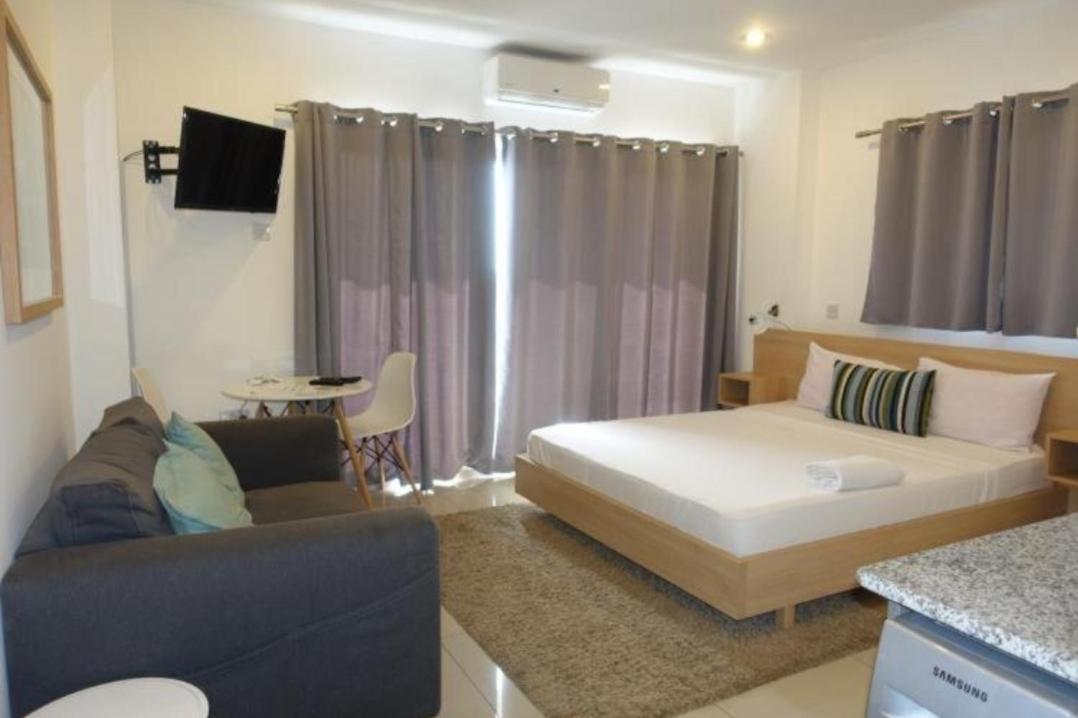 The Gallery Luxury Suites Cpg East Legon Exterior photo